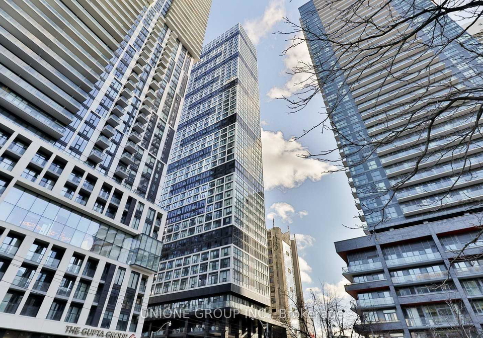 181-dundas-street-e-toronto-ontario-c13131246
