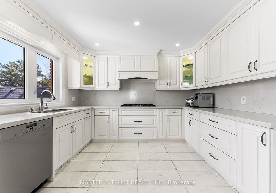 243-burbank-drive-north-york-ontario-c13131710