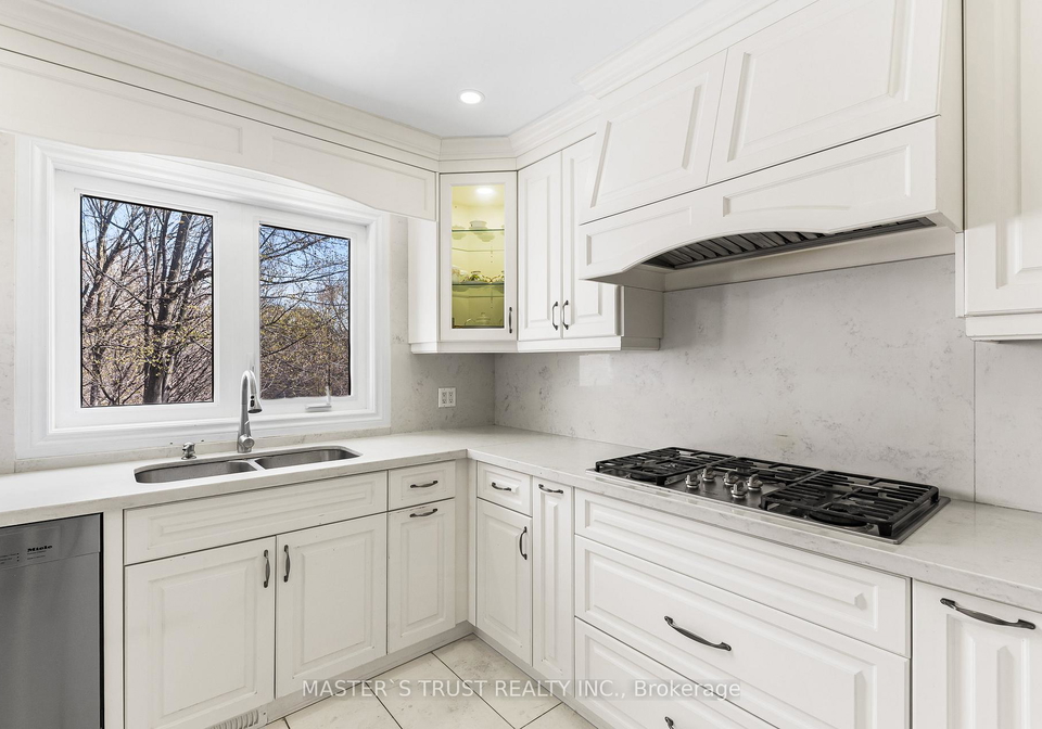 243-burbank-drive-north-york-ontario-c13131710