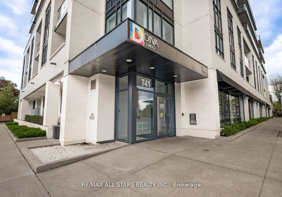 741-sheppard-avenue-w-toronto-ontario-c13132146