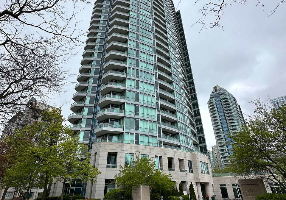 60-byng-avenue-north-york-ontario-c13132218