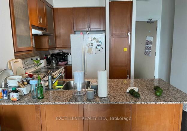 60-byng-avenue-north-york-ontario-c13132218