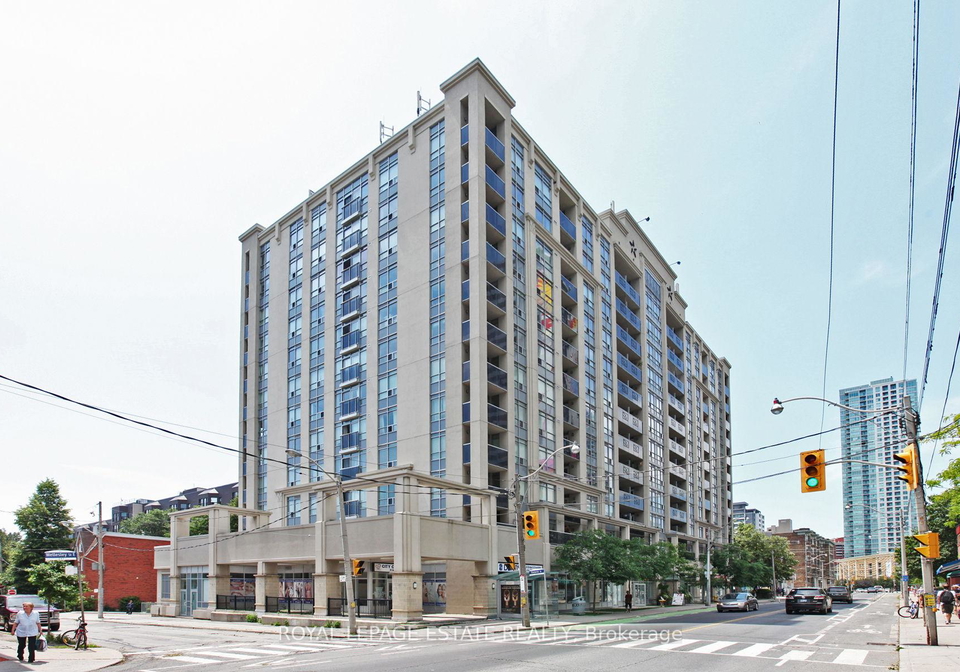 225-wellesley-street-e-toronto-ontario-c13132274