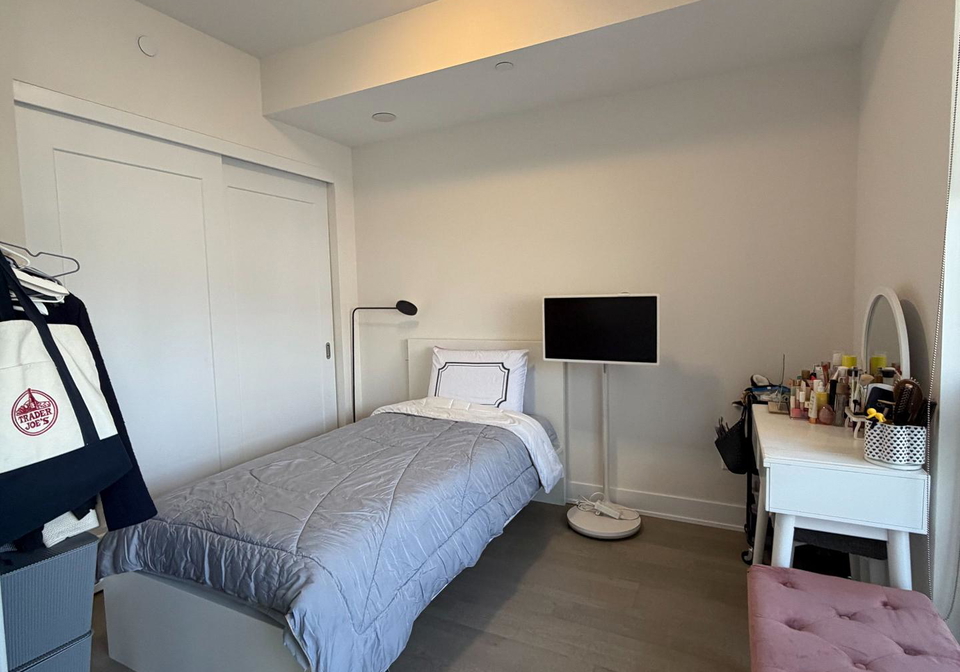 88-cumberland-street-toronto-ontario-c13132286