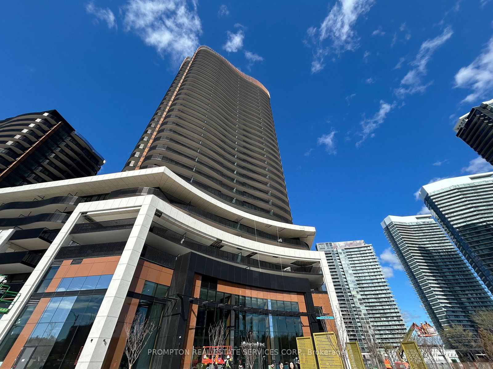 18-esther-shiner-boulevard-north-york-ontario-c13132300