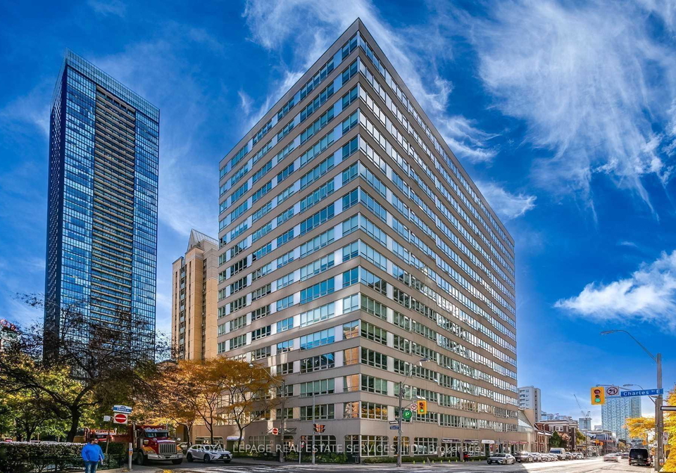 71-charles-street-e-toronto-ontario-c13132546
