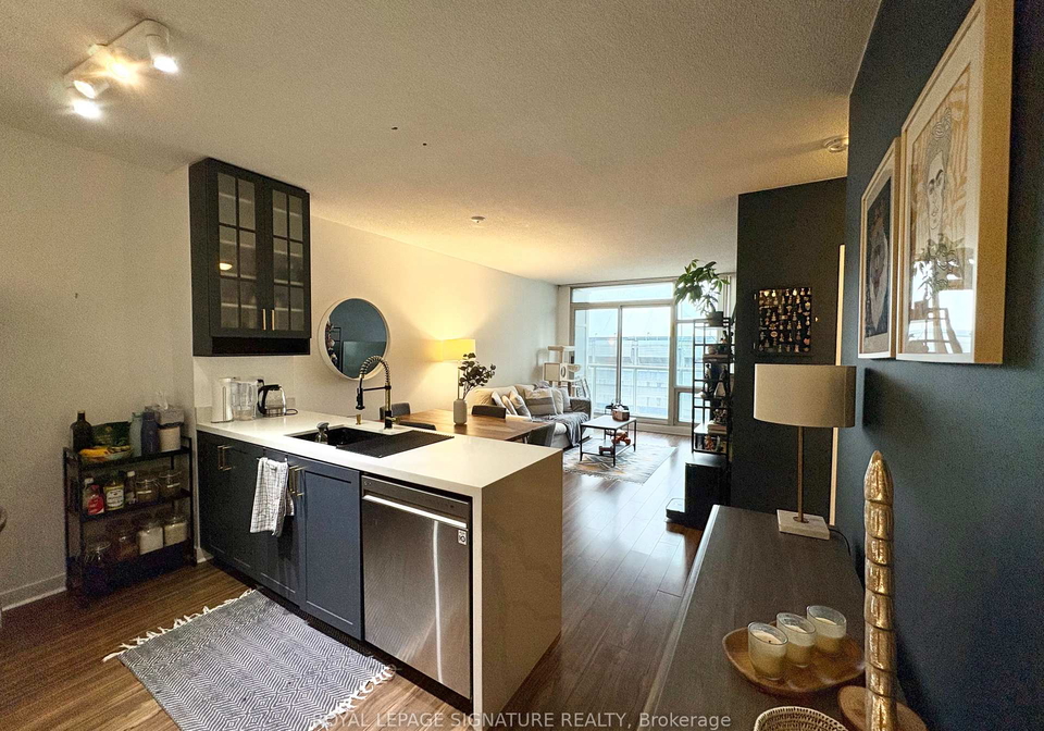 10-navy-wharf-court-toronto-ontario-c13132644