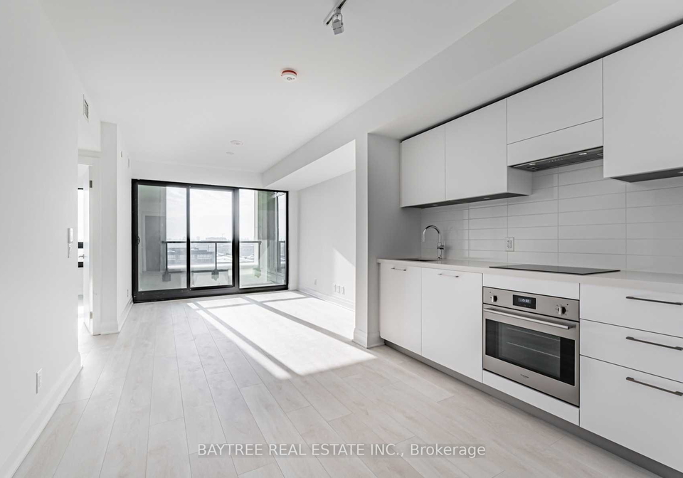 33-frederick-todd-way-east-york-ontario-c13132714