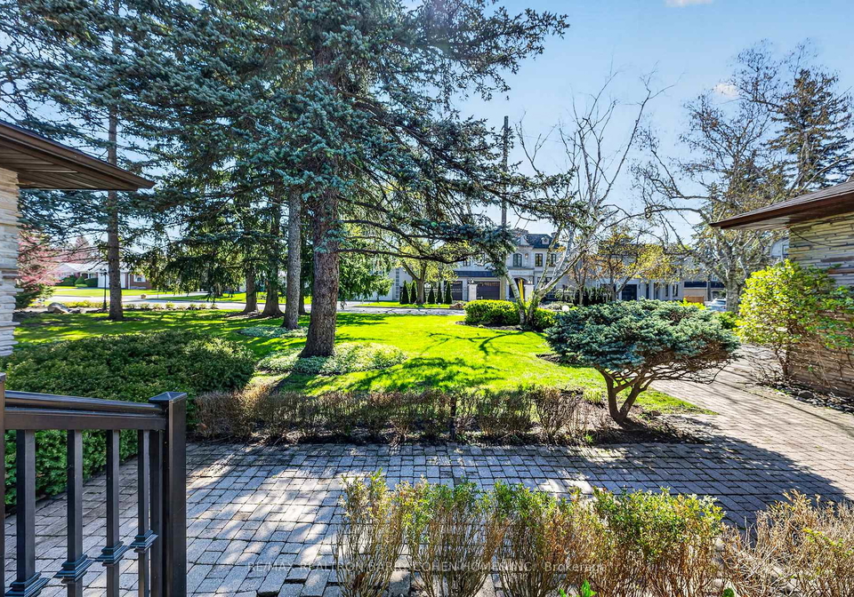 18-brian-cliff-drive-north-york-ontario-c13132740