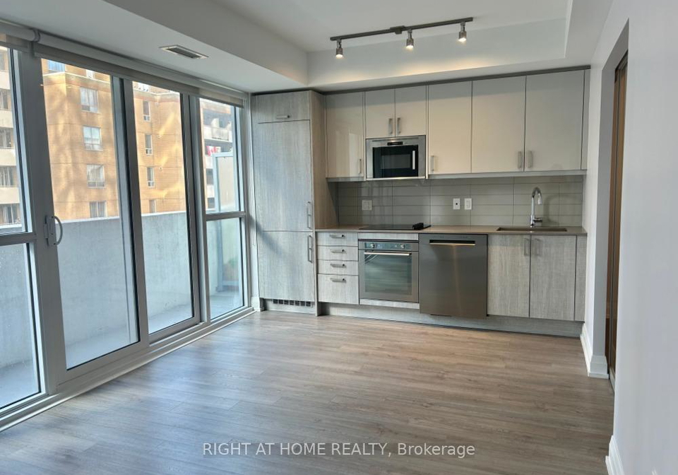 77-mutual-street-toronto-ontario-c13132794