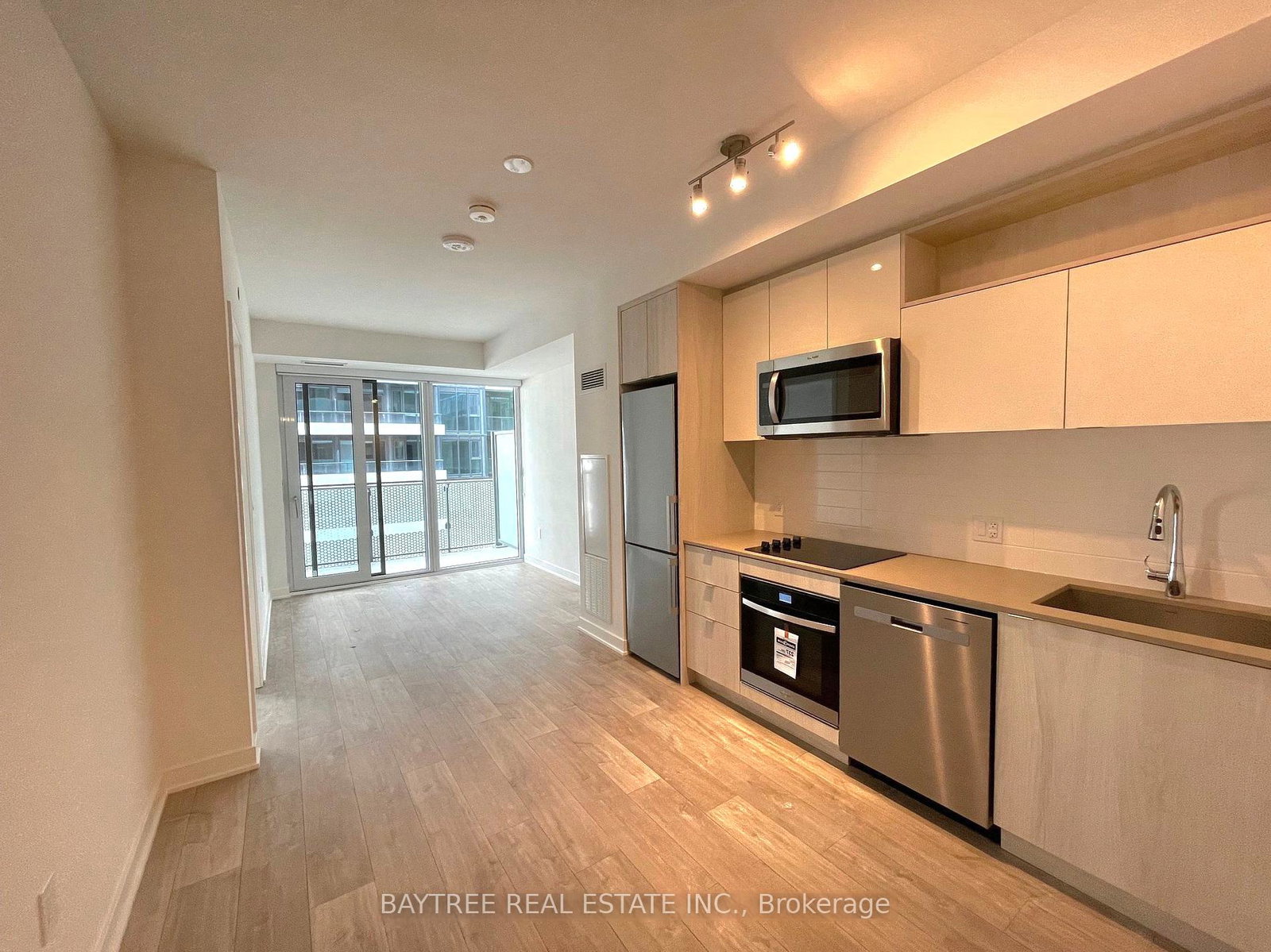 135-lower-sherbourne-street-toronto-ontario-c13132798