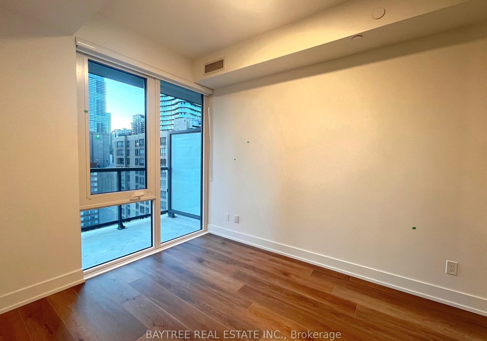 308-jarvis-street-toronto-ontario-c13132822