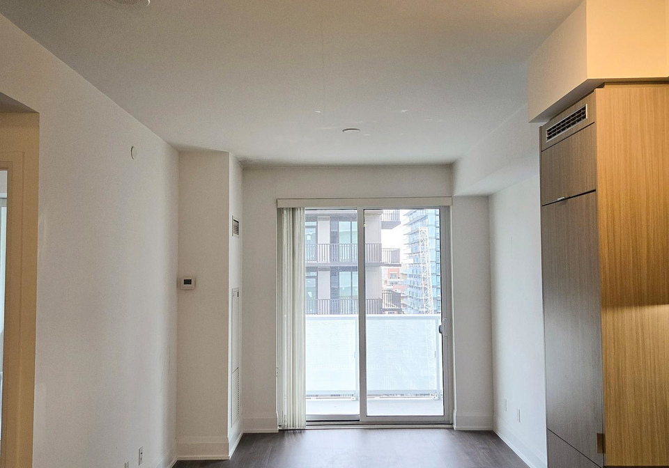 101-erskine-avenue-toronto-ontario-c13132952