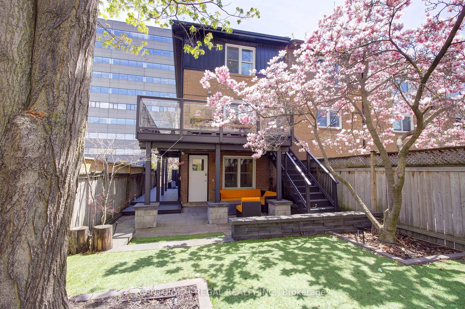 48-michener-court-toronto-ontario-c13133044
