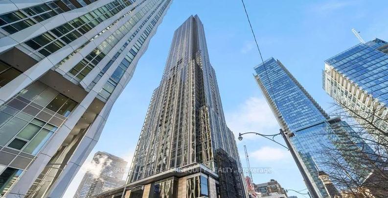 11-yorkville-avenue-toronto-ontario-c13133206