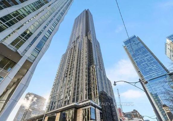 11-yorkville-avenue-toronto-ontario-c13133206
