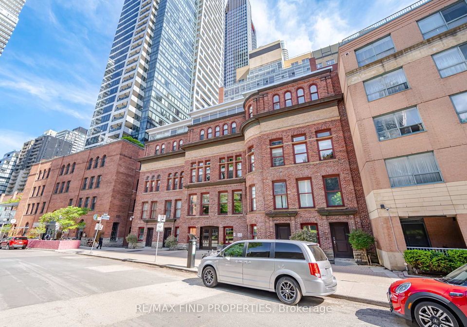 11-st-joseph-street-toronto-ontario-c13133288