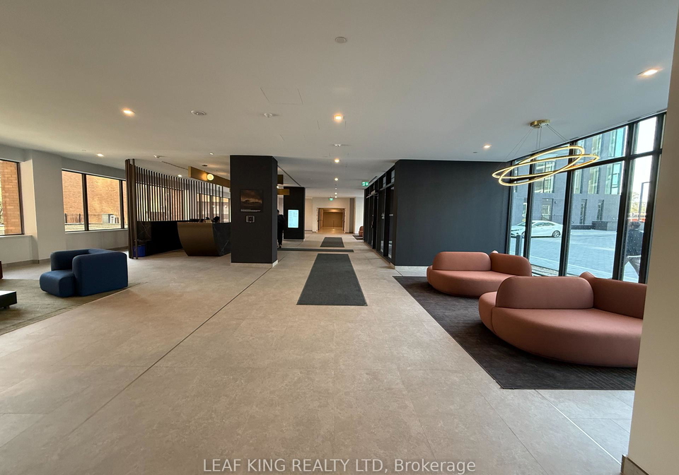 1-quarrington-lane-north-york-ontario-c13133360