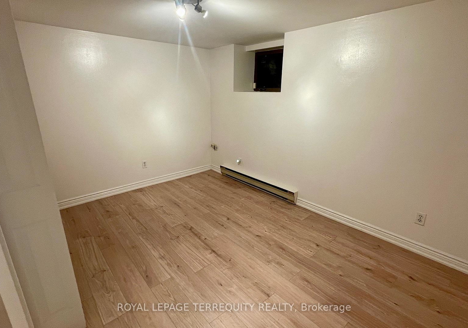 150-albany-avenue-toronto-ontario-c13133432