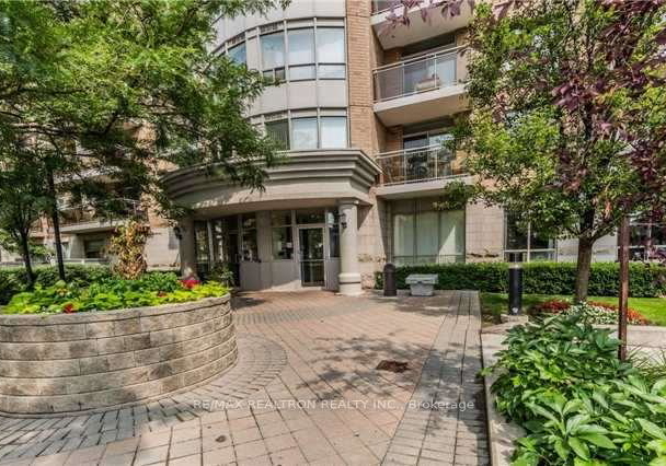 650-lawrence-avenue-w-toronto-ontario-c13133510