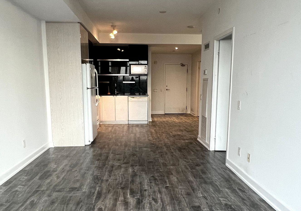 72-esther-shiner-boulevard-north-york-ontario-c13133560