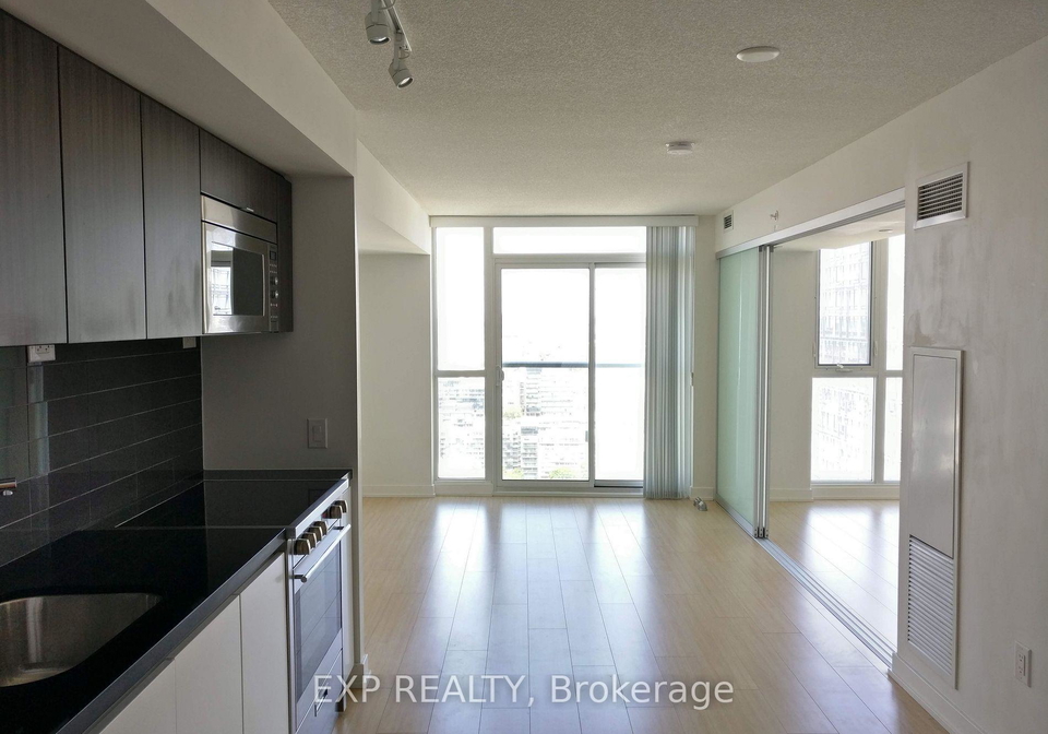 85-queens-wharf-road-toronto-ontario-c13133678