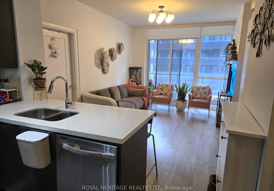 30-roehampton-avenue-toronto-ontario-c13133804