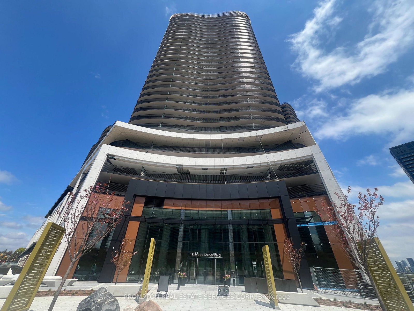 18-esther-shiner-boulevard-north-york-ontario-c13134262