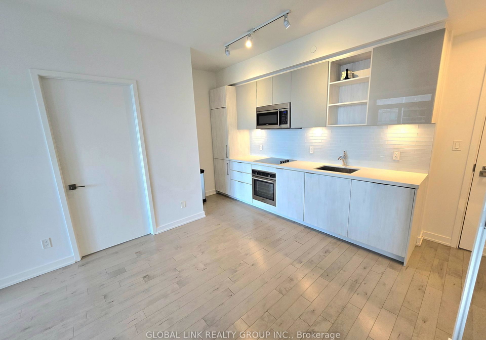 50-ordnance-street-toronto-ontario-c13134318