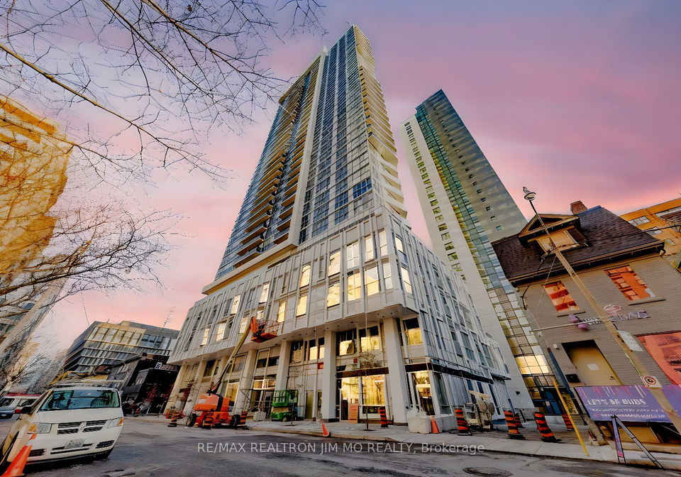 77-mutual-street-toronto-ontario-c13134556