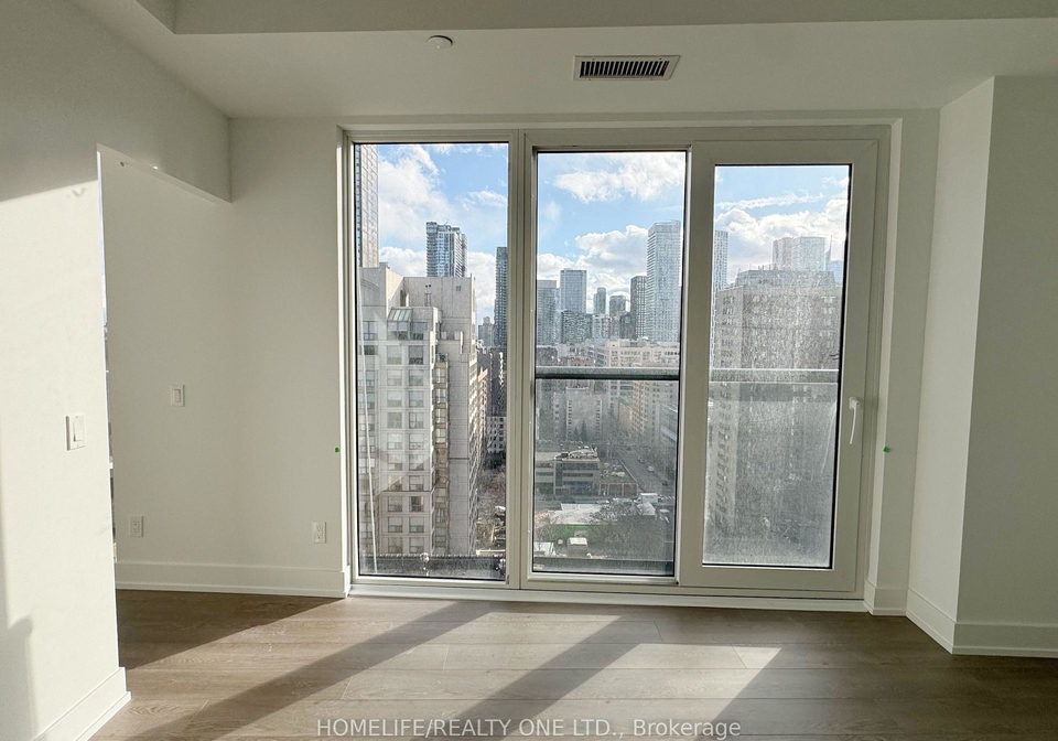 308-jarvis-street-toronto-ontario-c13134622