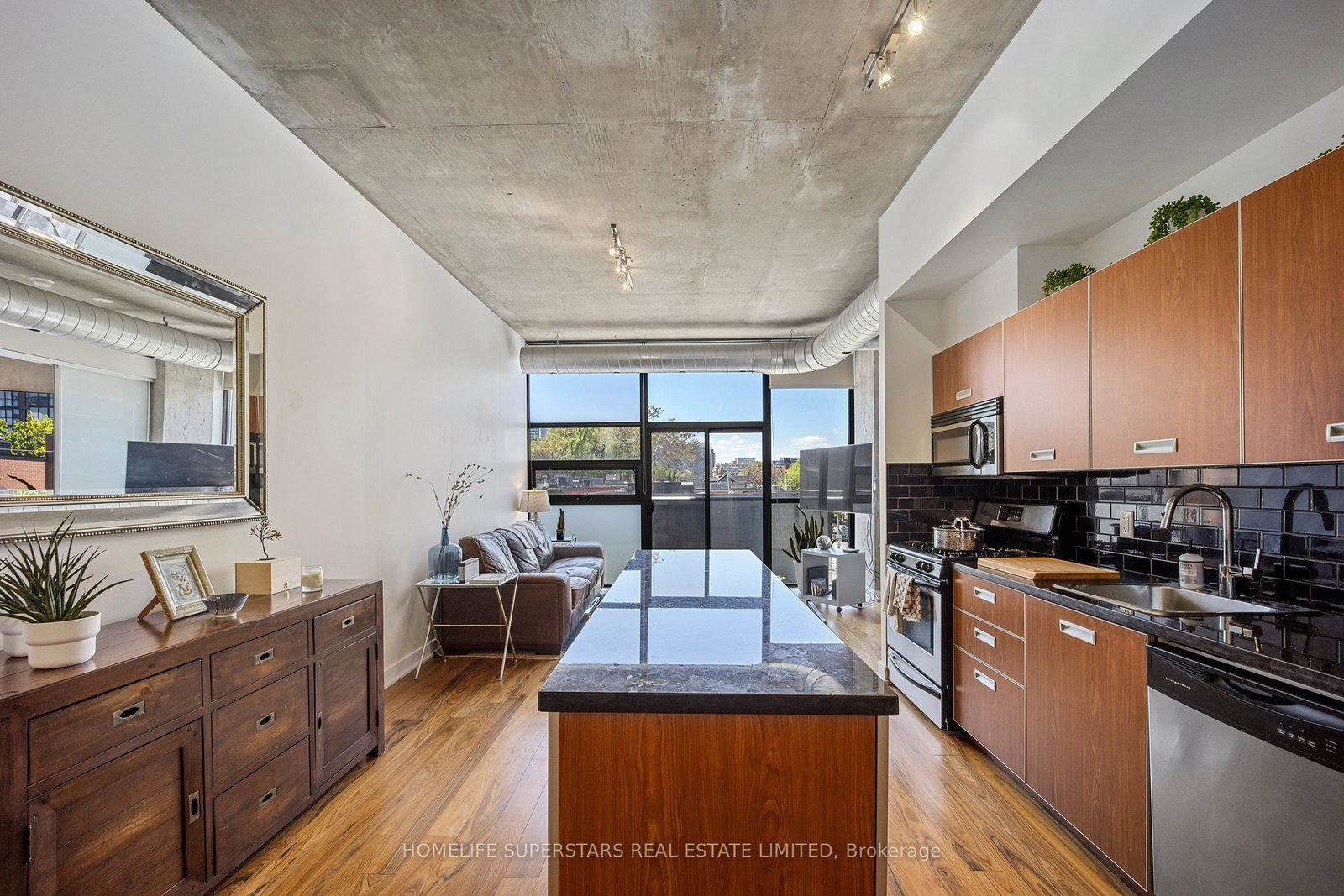 60-bathurst-street-toronto-ontario-c13134914