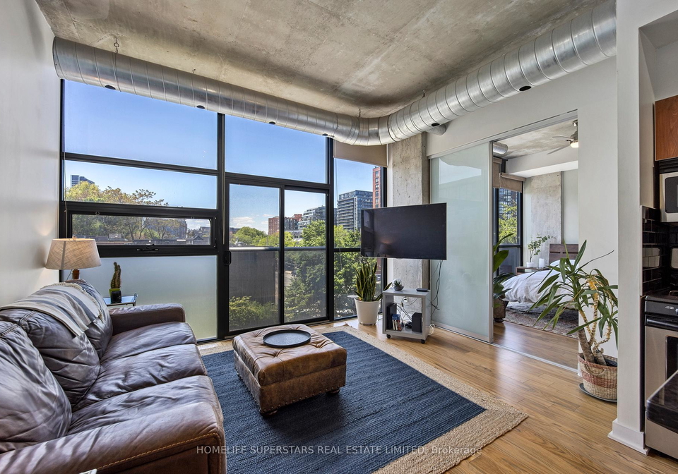60-bathurst-street-toronto-ontario-c13134914