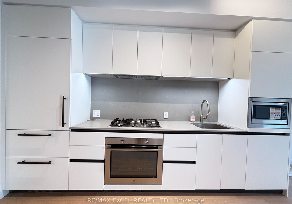 1720-bayview-avenue-toronto-ontario-c13134966