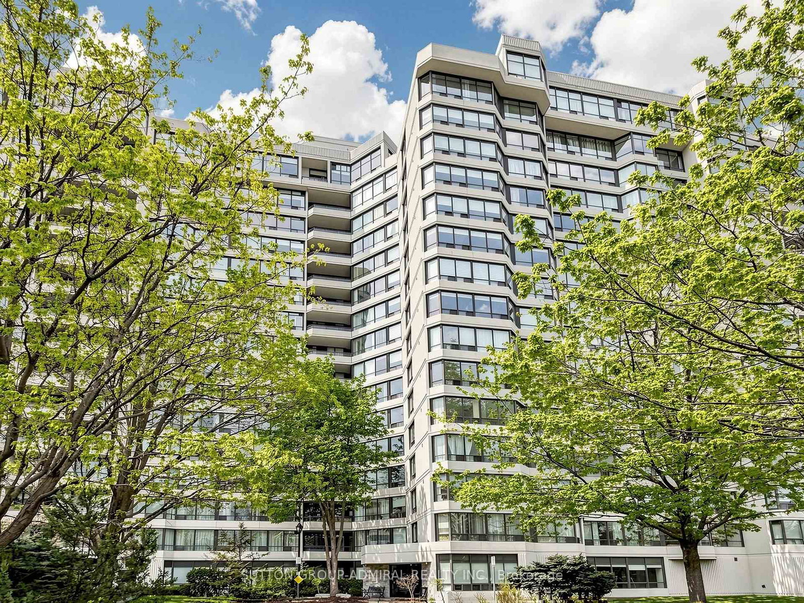 1131-steeles-avenue-toronto-ontario-c13135036