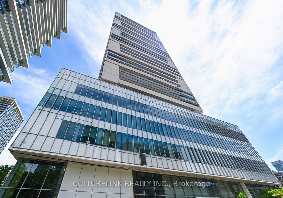 89-mcgill-street-toronto-ontario-c13135216