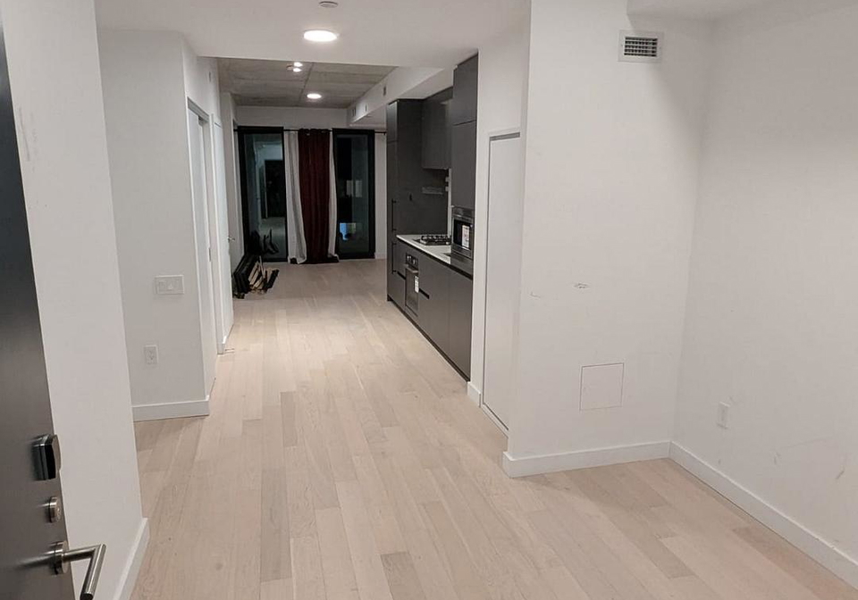 1720-bayview-avenue-toronto-ontario-c13135310