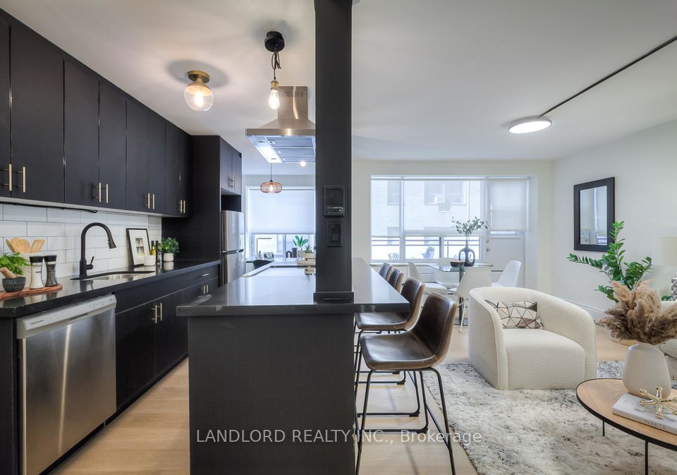 420-eglinton-avenue-e-toronto-ontario-c13135646