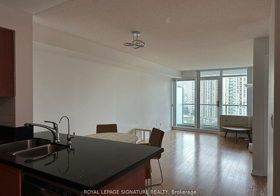 5500-yonge-street-toronto-ontario-c13135726