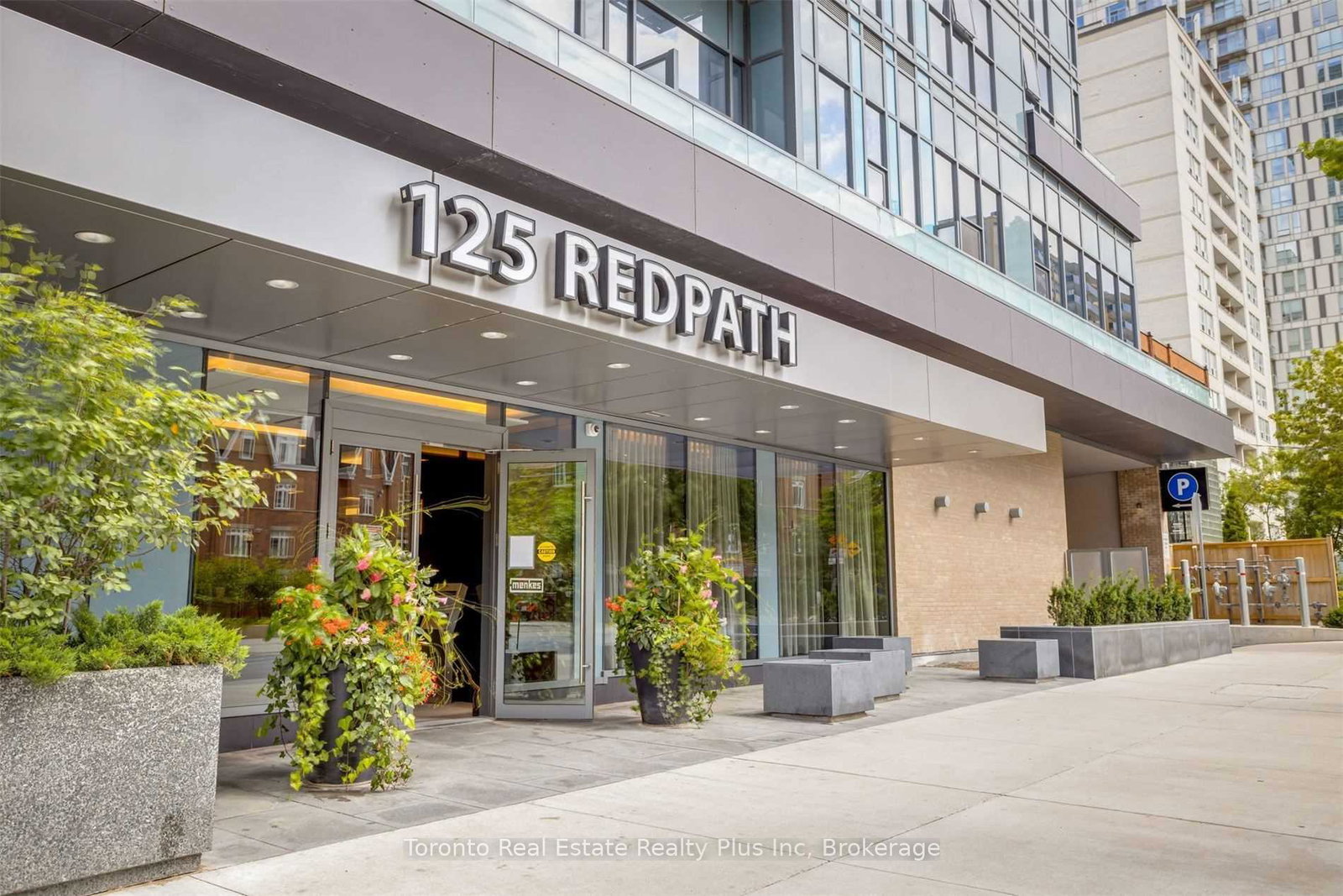 125-redpath-avenue-toronto-ontario-c13135958