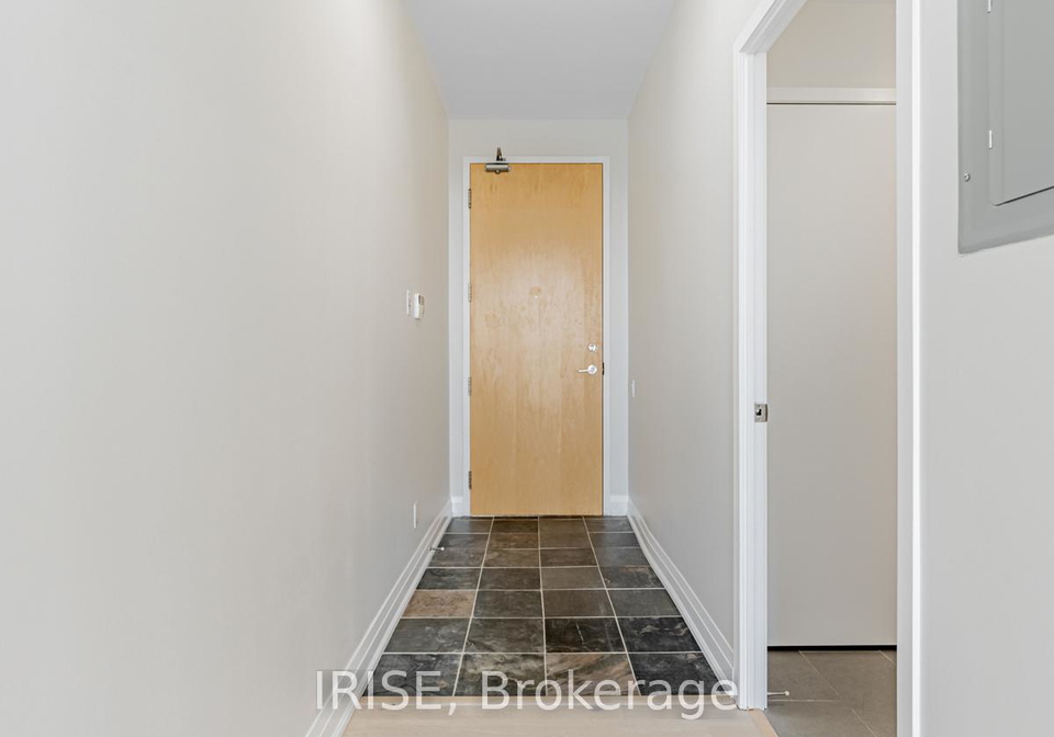 33-mill-street-toronto-ontario-c13136082