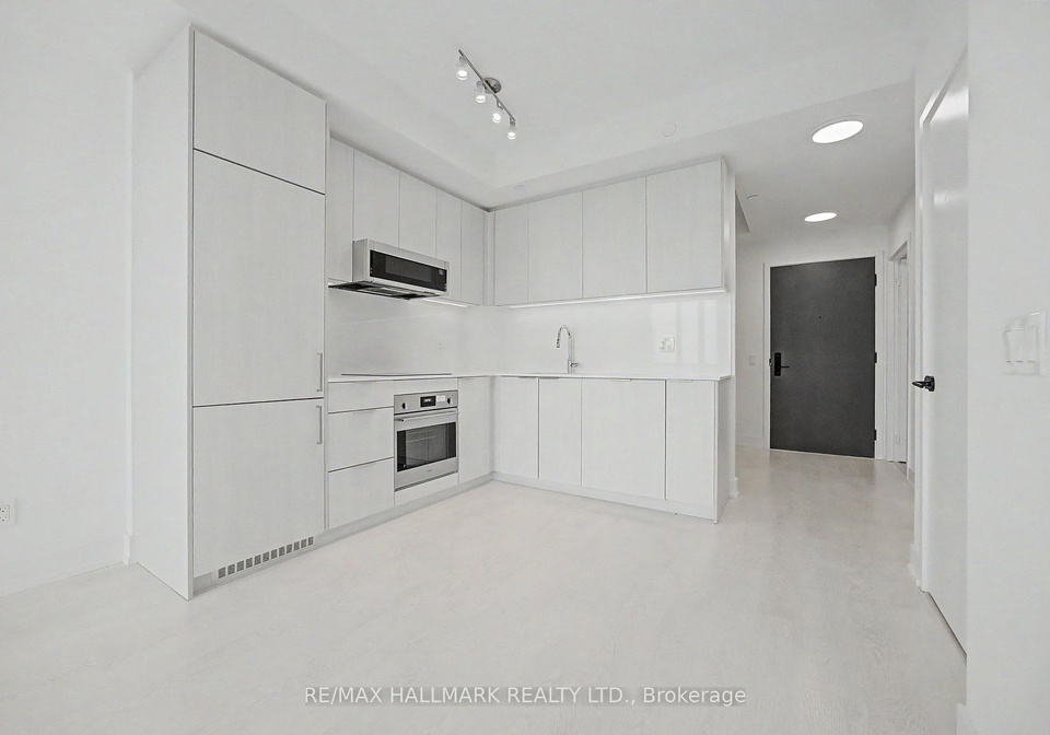 308-jarvis-street-toronto-ontario-c13136136