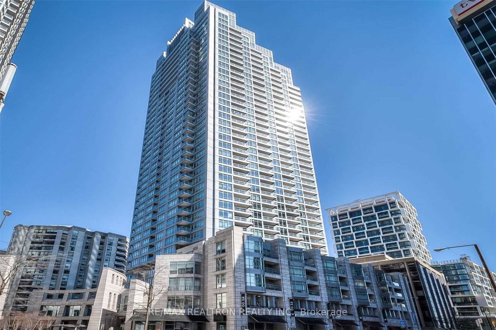 2181-yonge-street-toronto-ontario-c13136326
