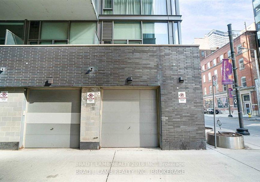 25-oxley-street-toronto-ontario-c13136528