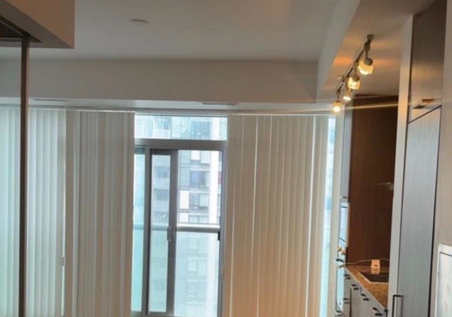 14-york-street-toronto-ontario-c13136562