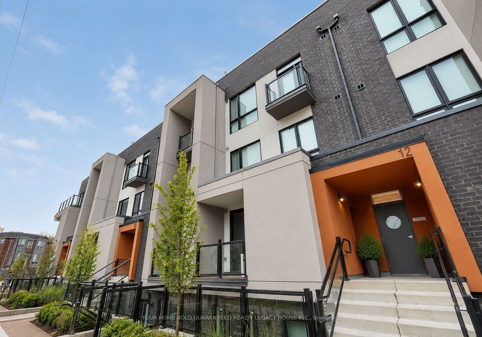 12-marquette-avenue-toronto-ontario-c13136680