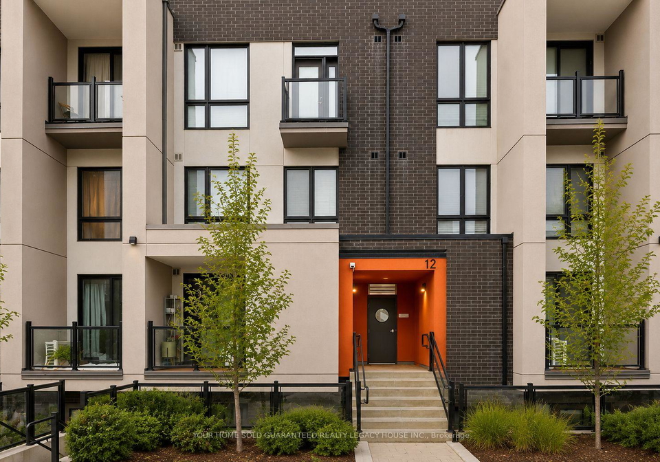 12-marquette-avenue-toronto-ontario-c13136680