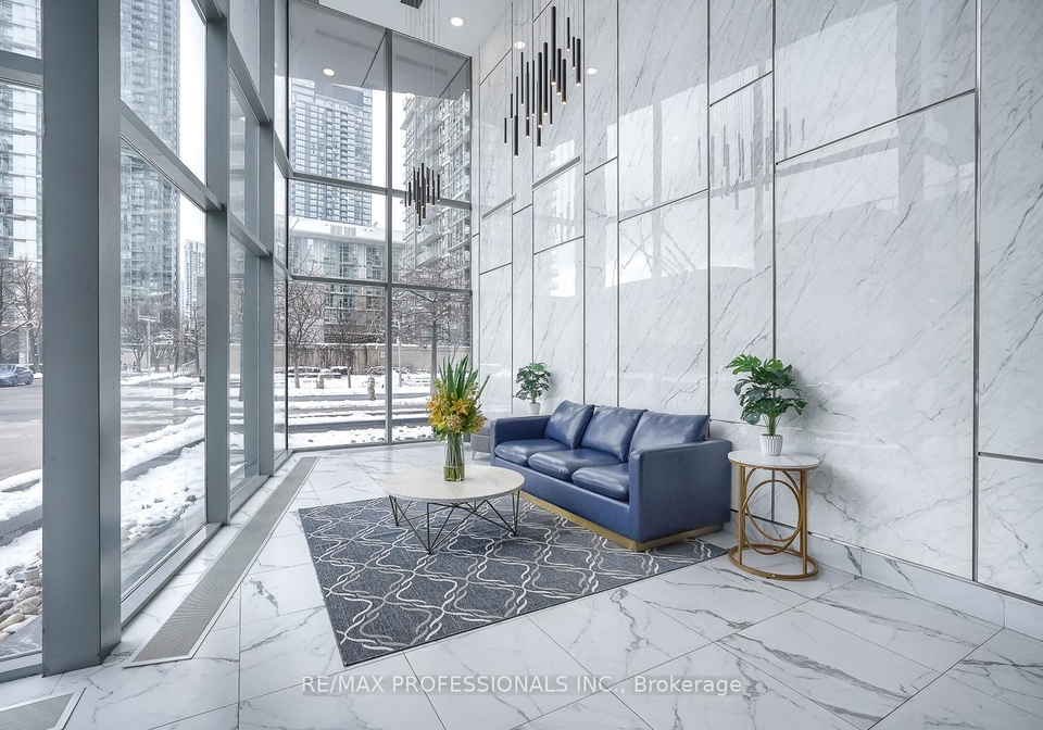 3-navy-wharf-court-toronto-ontario-c13136690