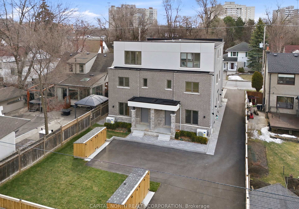 46-touraine-avenue-toronto-ontario-c13136854