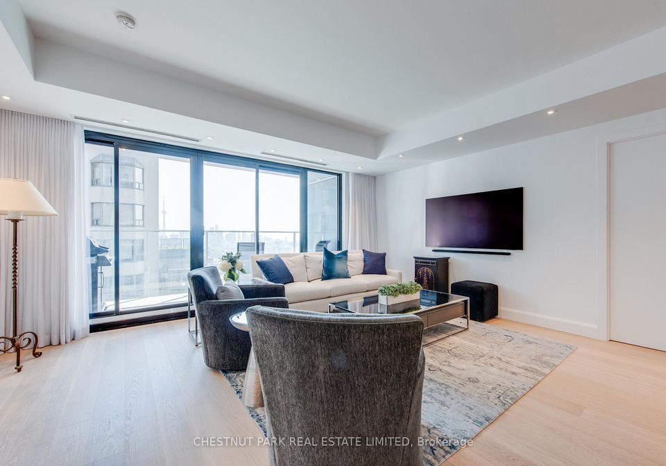 200-cumberland-street-toronto-ontario-c13136914